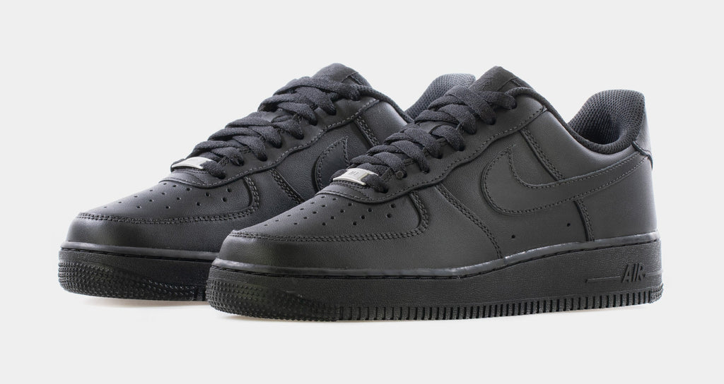 Air Force 1 07 LE Mens Lifestyle Shoe (Black)