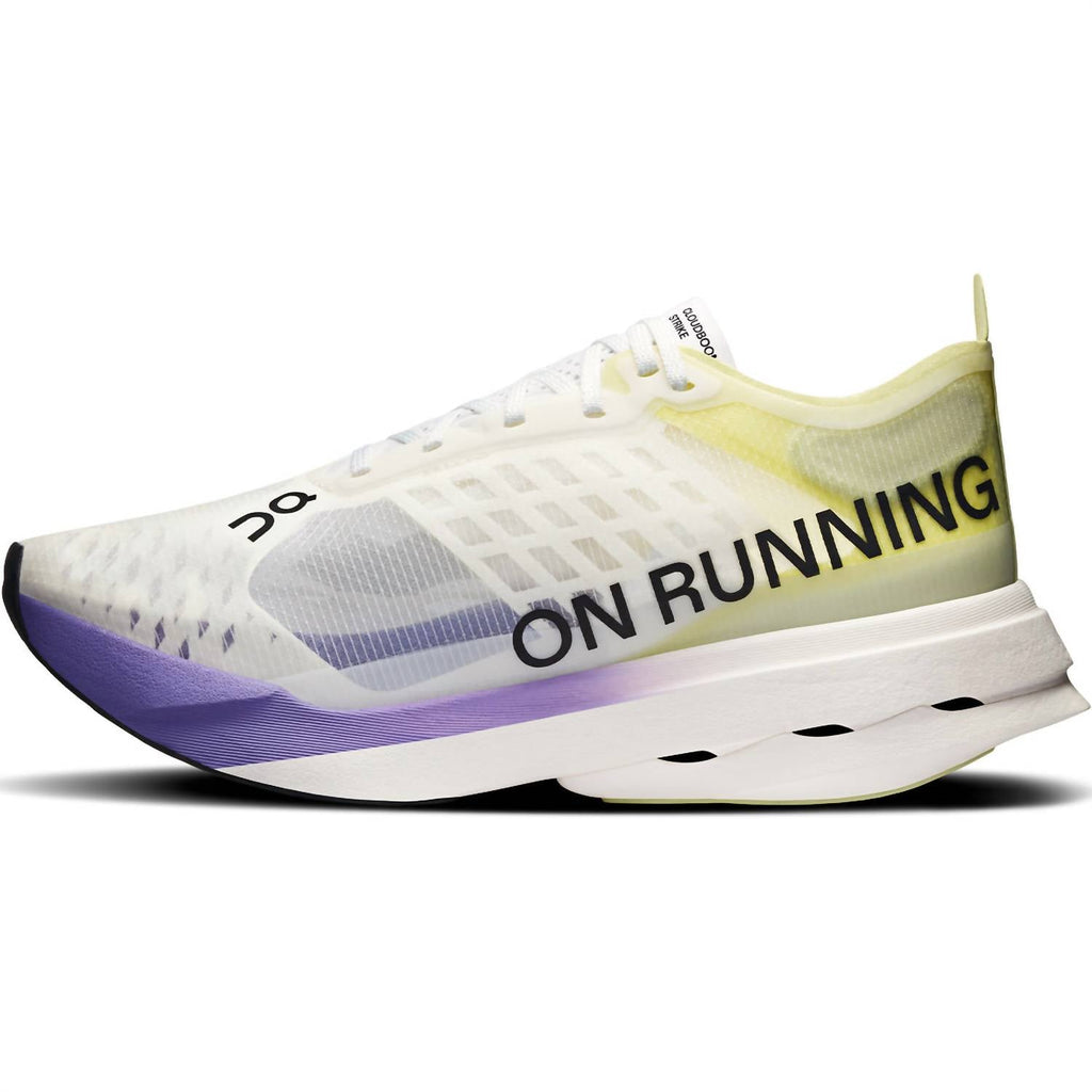 Women’S Cloudboom Strike Running Shoes In Juniper | Limelight