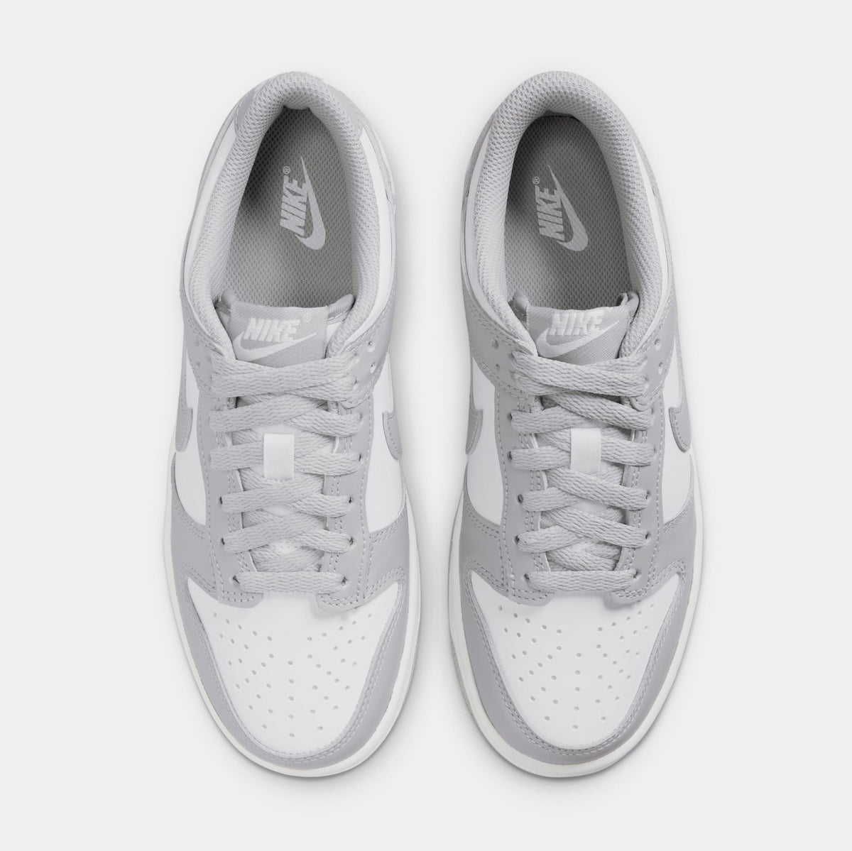 Dunk Low Grade School Basketball Shoes (White/Light Grey/White)