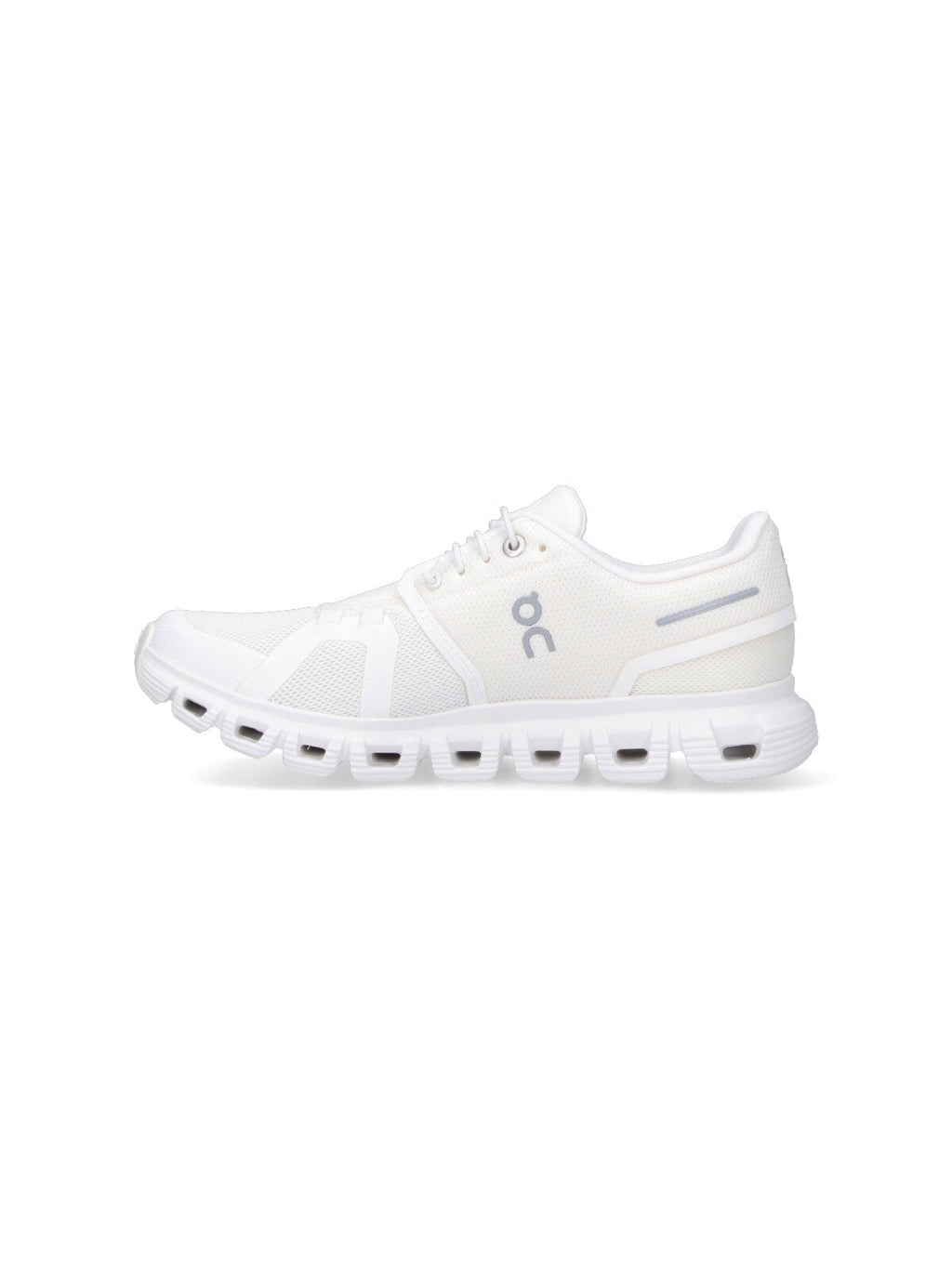 Cloud 6 Sneakers With Rounded Toe And Textured Sole
