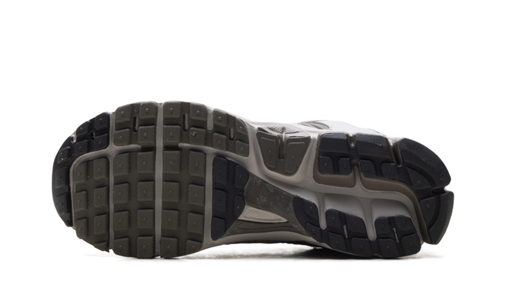 Zoom Vomero 5 GS "College Grey Black-Cave Stone" HF6998 010