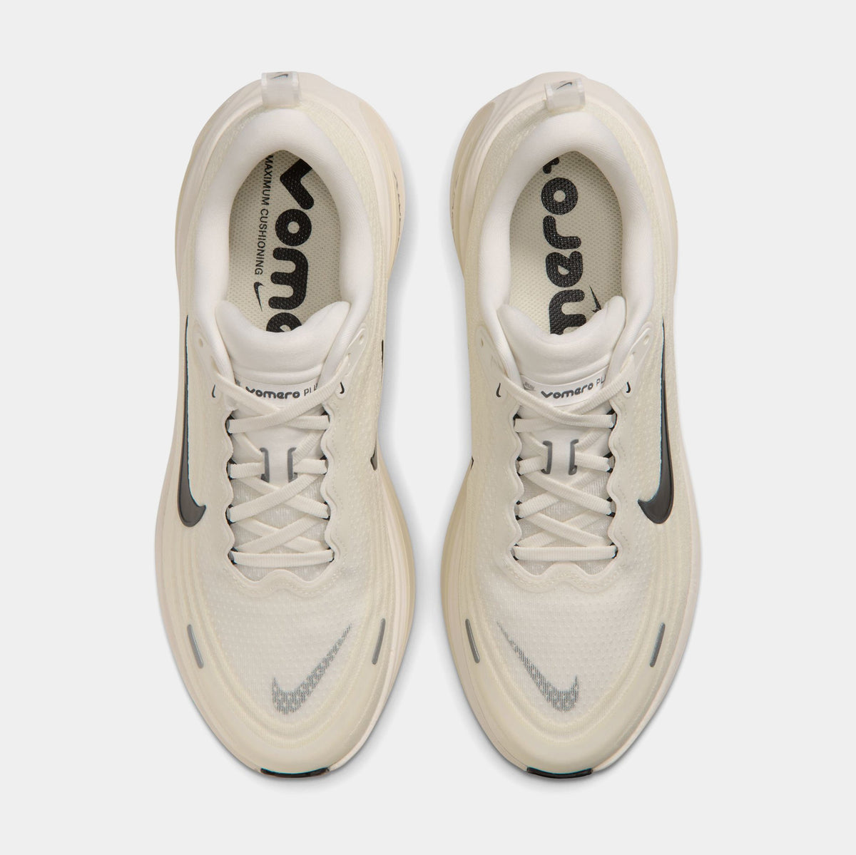 Vomero Plus Mens Running Shoes (Sail/Black/Coconut Milk/Pale Ivory)