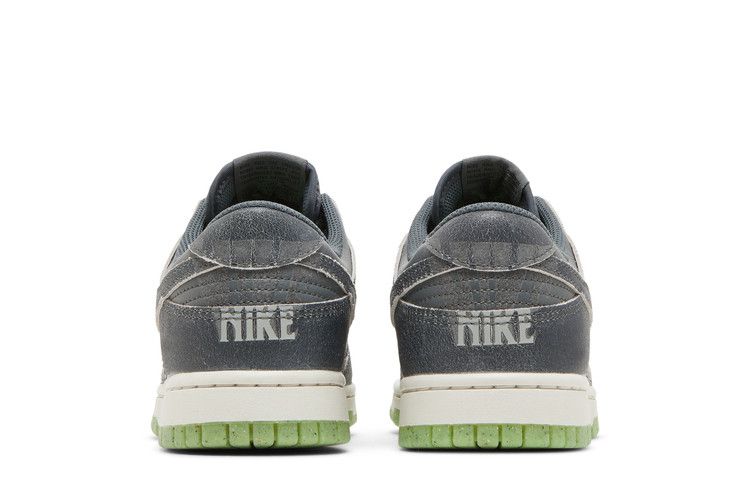 Nike Dunk Low SE 'Halloween - Cauldron'