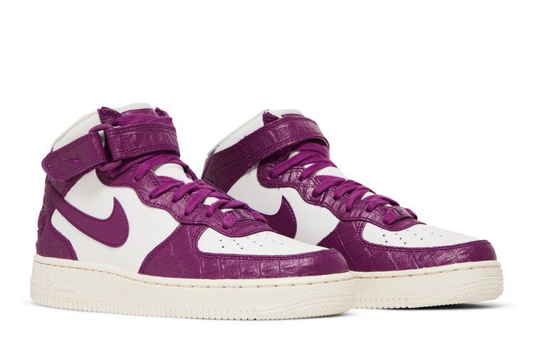 Nike Wmns Air Force 1 '07 Mid 'Tokyo 2003'