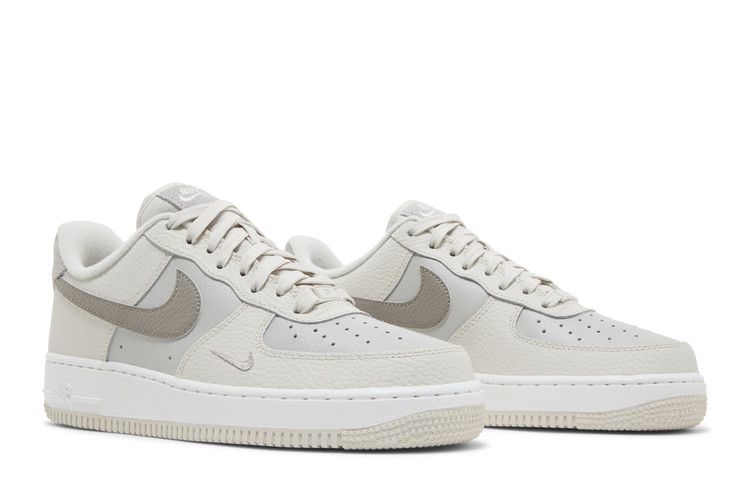 Nike Wmns Air Force 1 Low '07 'Moon Fossil'
