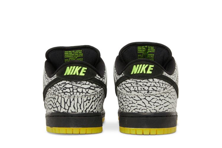 Nike Dunk Low Premium SB QS '112'