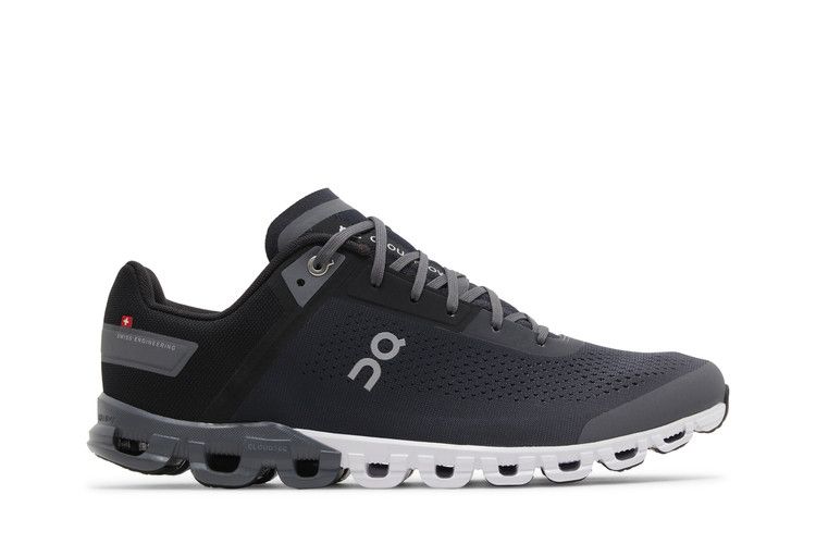 ON Cloudflow 'Black Asphalt' — Black/Asphalt (35 99238)