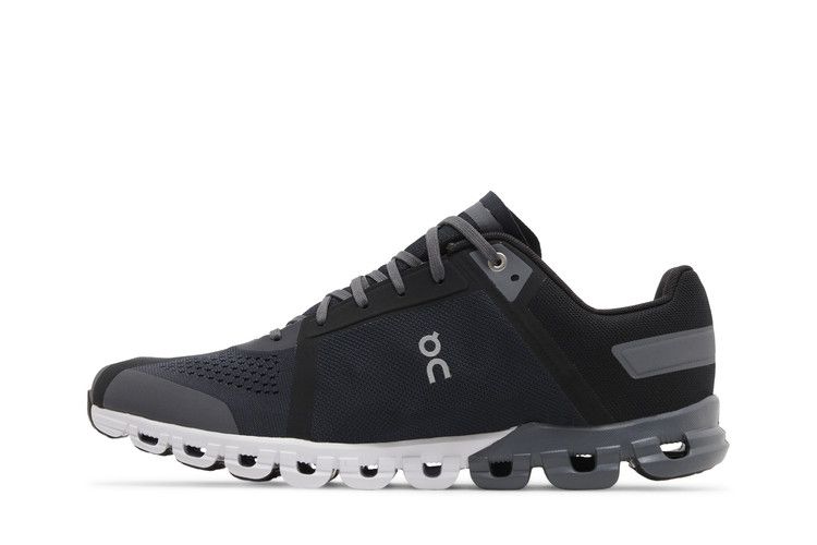 ON Cloudflow 'Black Asphalt' — Black/Asphalt (35 99238)