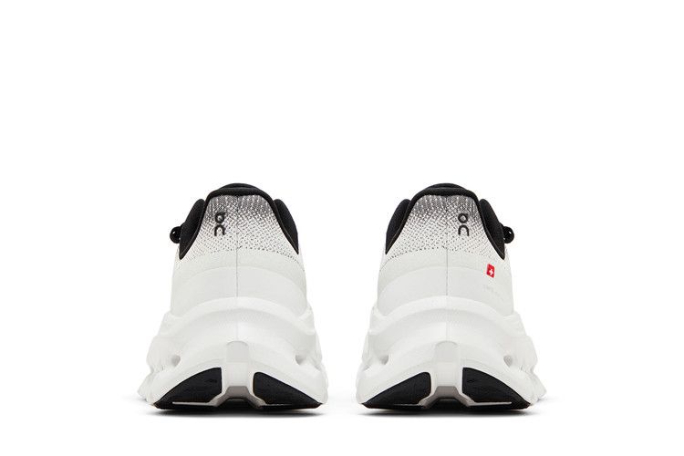 ON Wmns Cloudtilt 'Black Ivory'