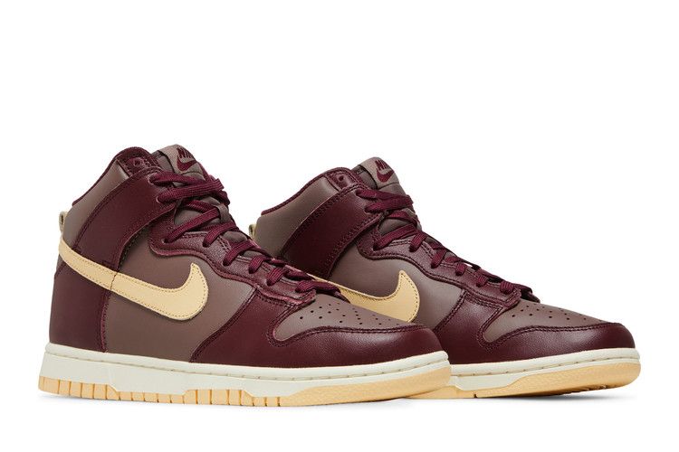 Nike Wmns Dunk High 'Plum Eclipse'