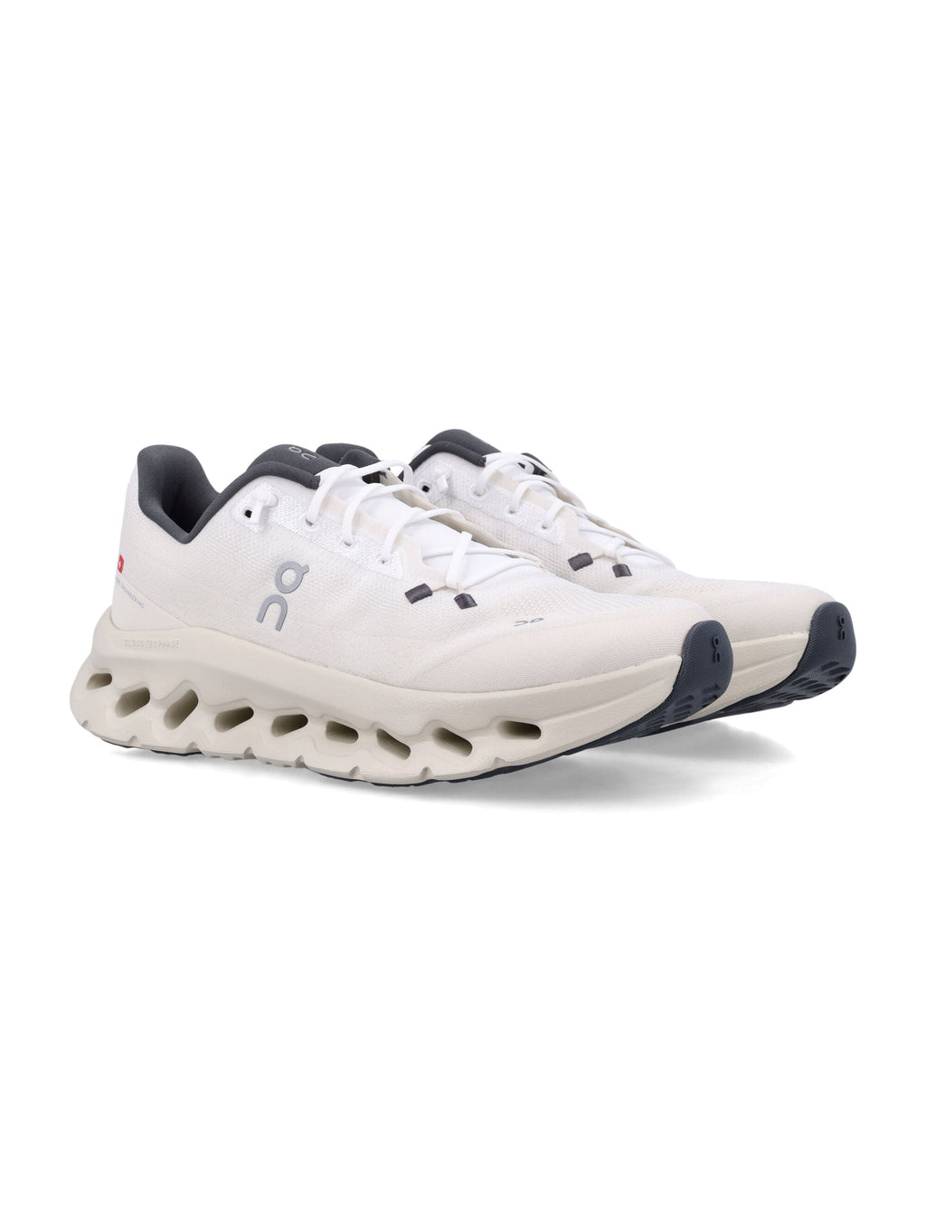 Innovative Lightweight Sneakers With Cloudtec Phase Technology