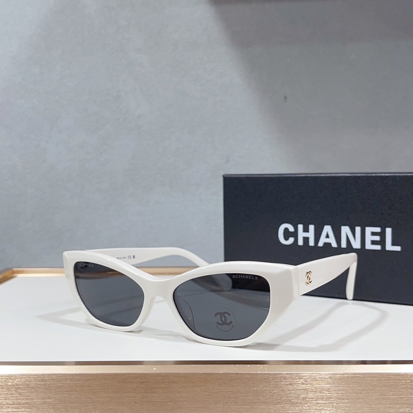 CC Sunglasses 57