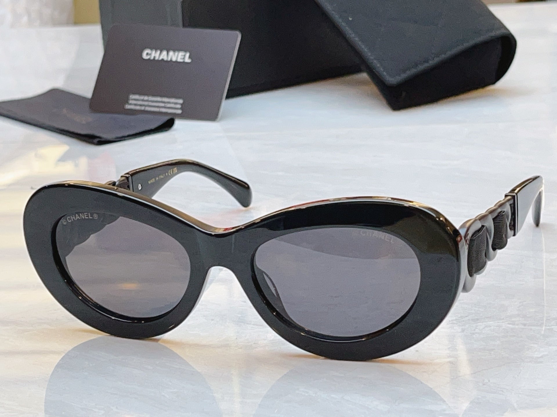 CC Sunglasses 64
