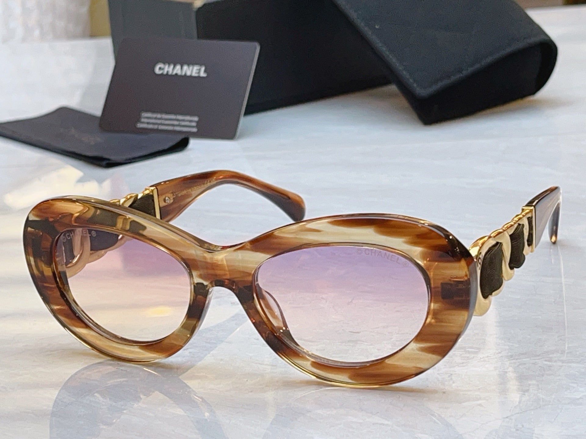 CC Sunglasses 64
