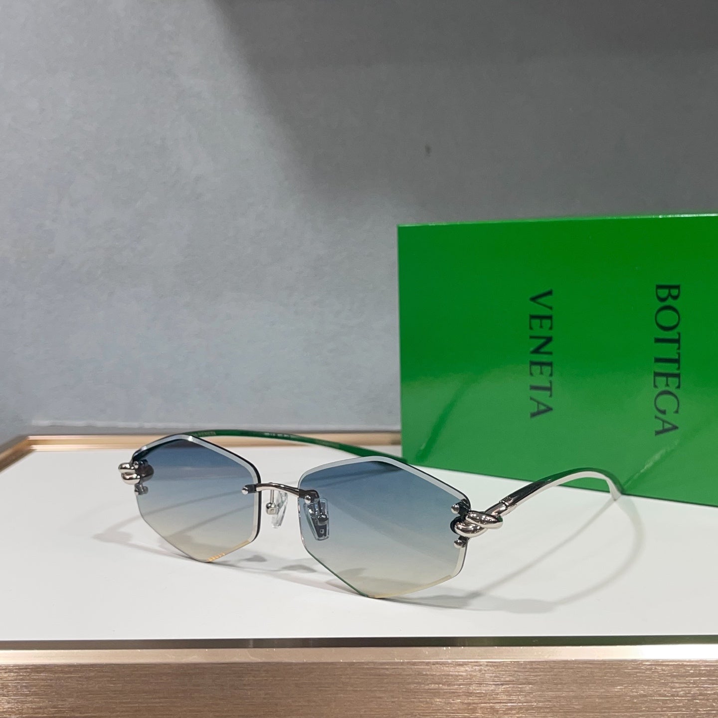 BV Sunglasses 148437