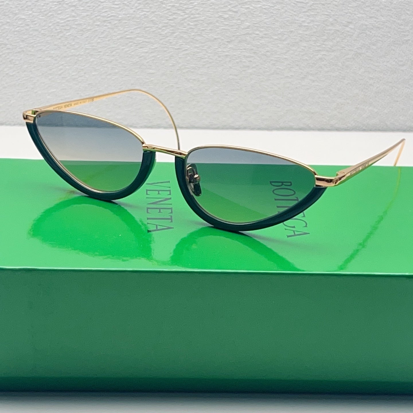 BV Sunglasses 130569