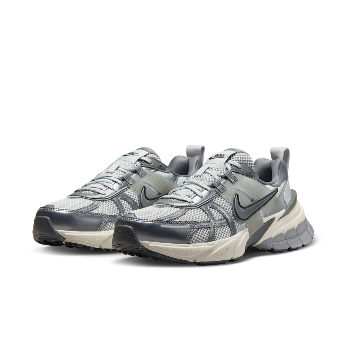 Women's V2K Run Shoes with Reflective Accents