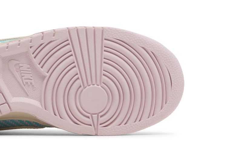 Nike Wmns Dunk Low 'Heat Wave'