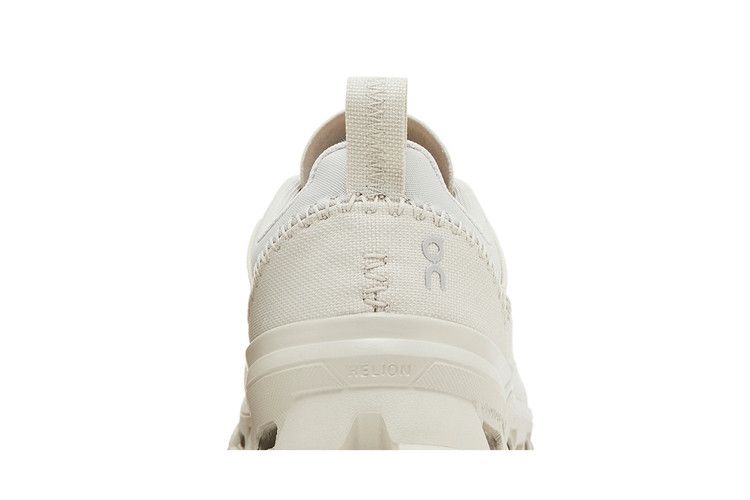 ON Wmns Cloudaway 2 'Sand Ice'