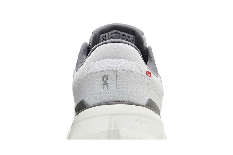 ON Cloudrunner 2 'Frost White'