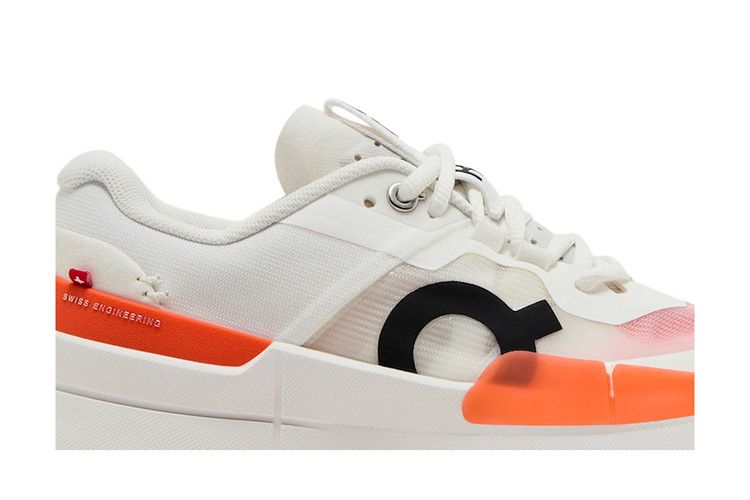 ON Wmns The Roger Pro 2 Clay 'White Flame'