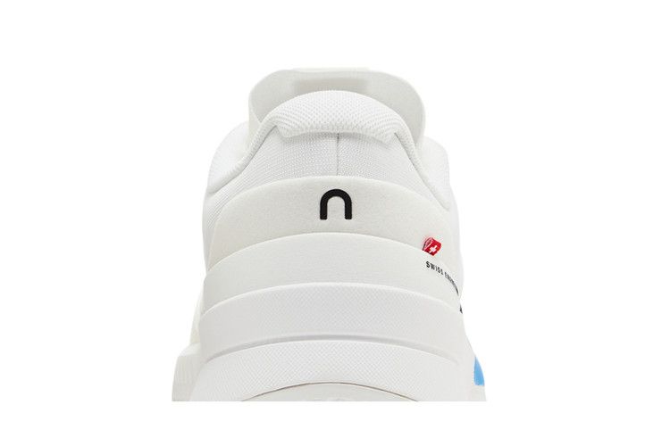 ON The Roger Pro 2 'White Malibu'