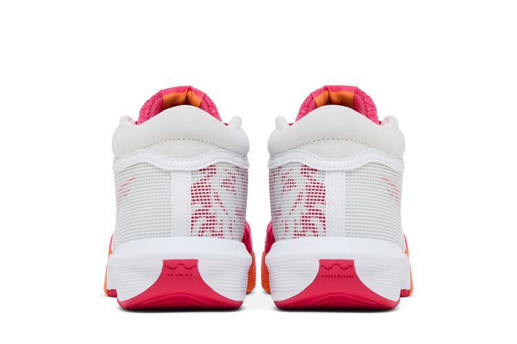 Nike LeBron Witness 8 'Dunkin Donuts'