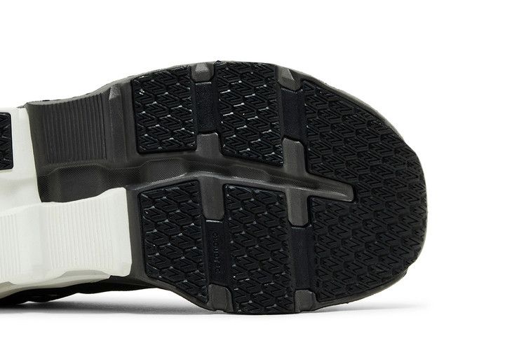 ON Cloudflyer 5 'Black White'