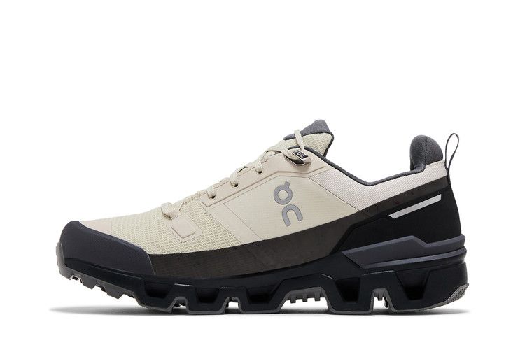 ON Cloudwander Waterproof 'Sand Black'
