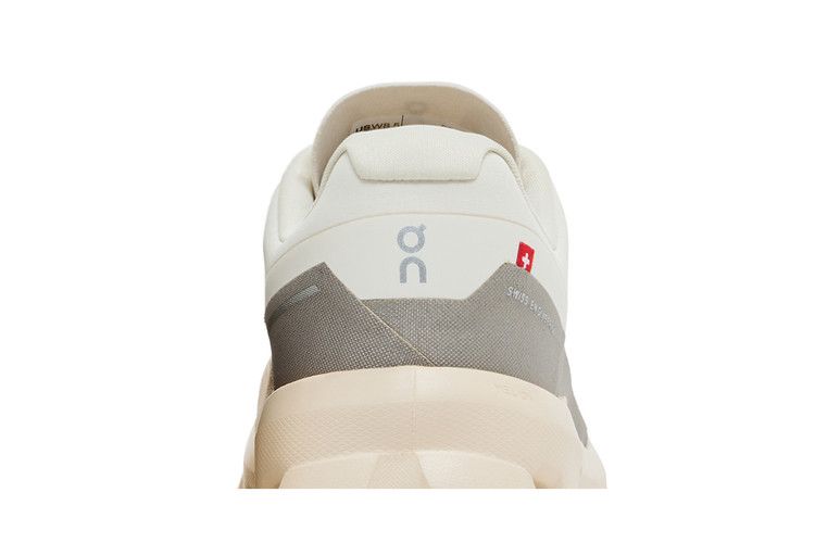 ON Wmns Cloudvista 2 'Cream Desert'