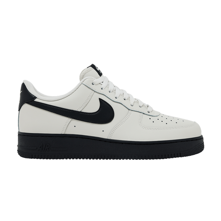 Nike Air Force 1 '07 'Light Bone Black'