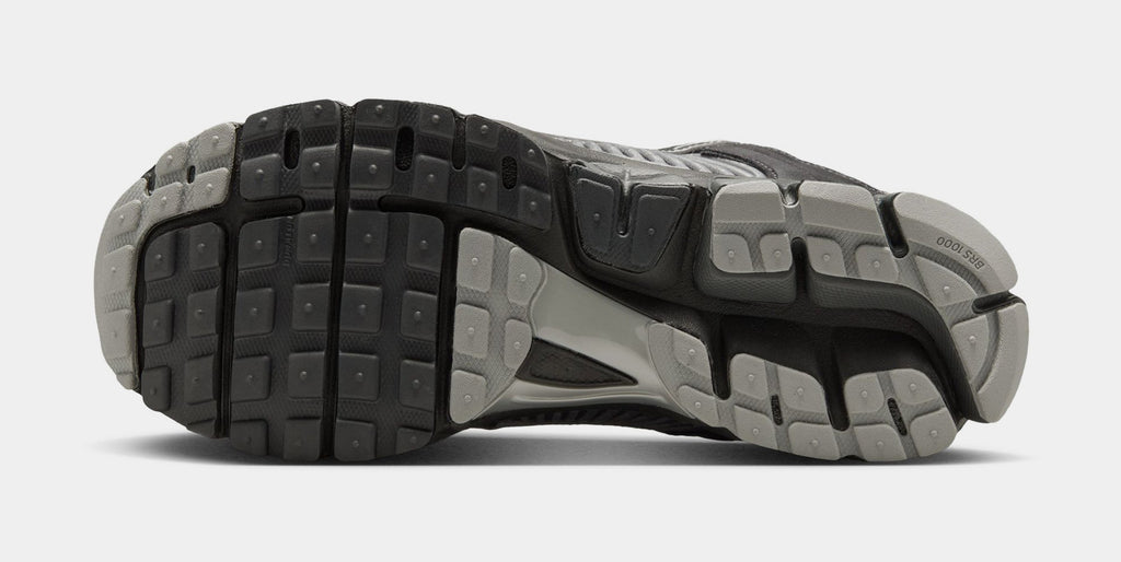 Zoom Vomero 5 Mens Running Shoes (Anthracite/Black/Chrome/Flight Silver)
