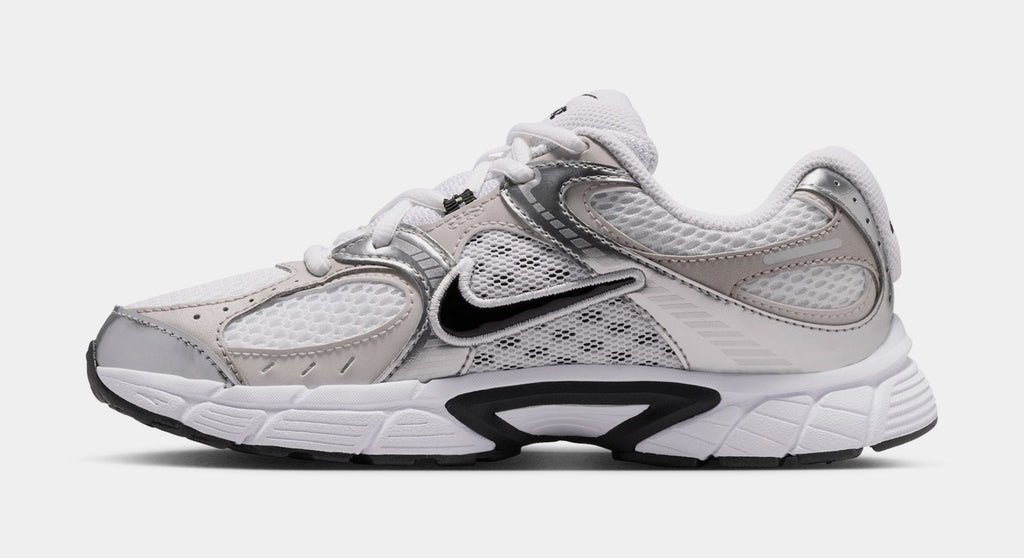 V5 RNR Grade School Running Shoes (White/Vast Grey/Photon Dust/Black)