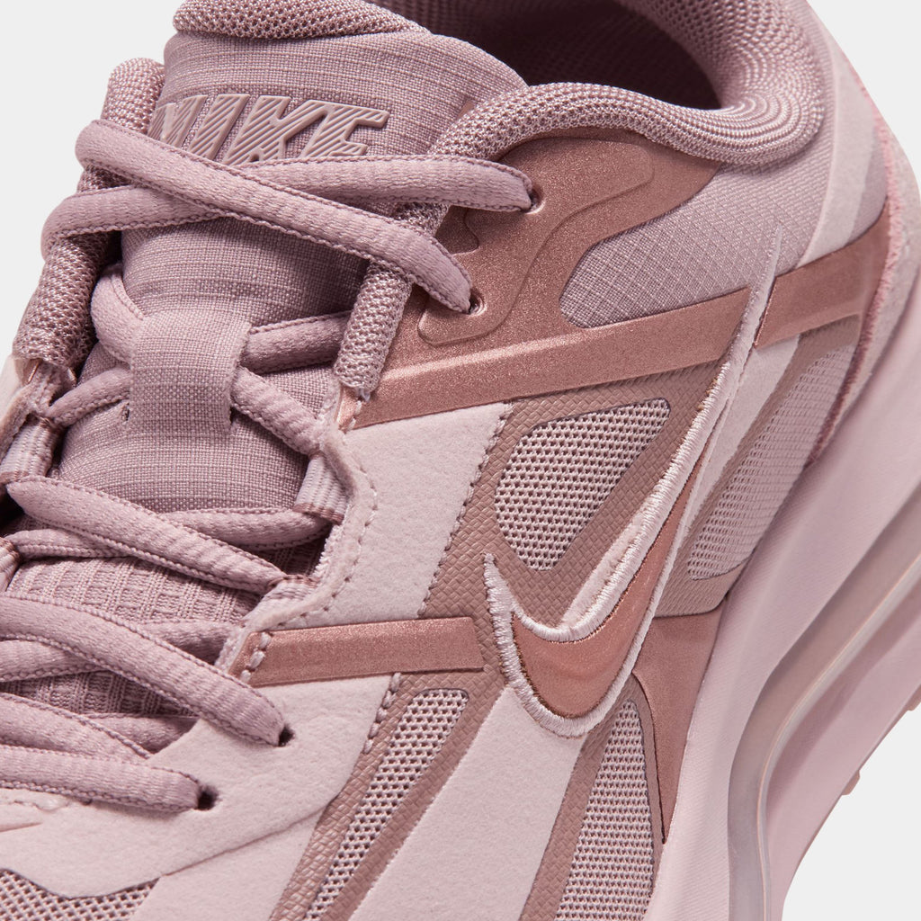 Air Max Metro Womens Running Shoes (Diffused Taupe/Silt Red/Black/Metallic Red Bronze)