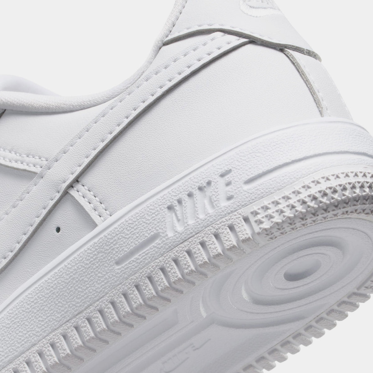 Air Force 1 Low Preschool Lifestyle Shoes (White)