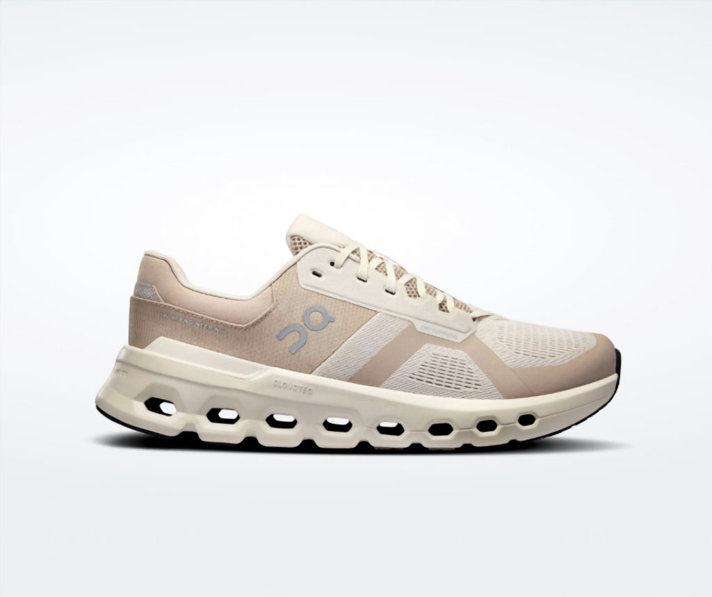 Men's Cloudrunner 2 Wide Running Shoes In Pearl Desert