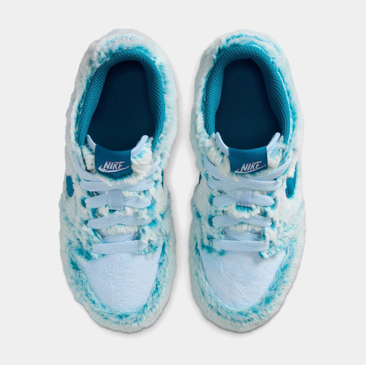 Dunk Low Abominable Snowman Preschool Lifestyle Shoes (Celestine Blue/Green Abyss/White)