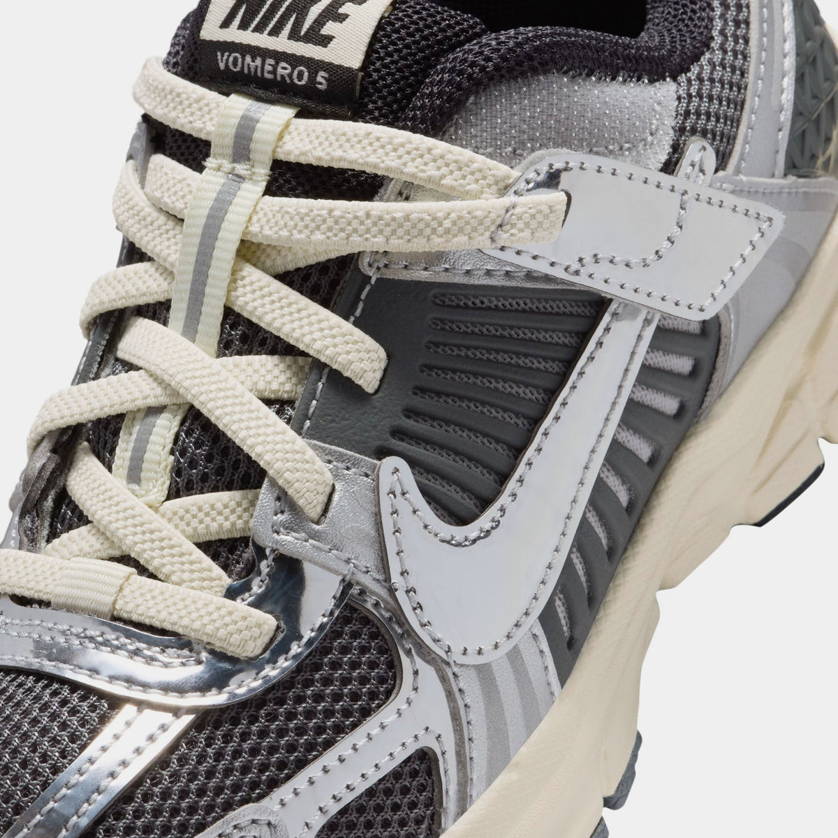 Vomero 5 Preschool Running Shoes (Iron Grey/Chrome/Metallic Silver)