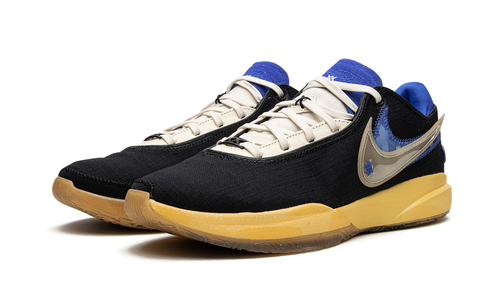 LeBron 20 "Uninterrupted" FN0941 001