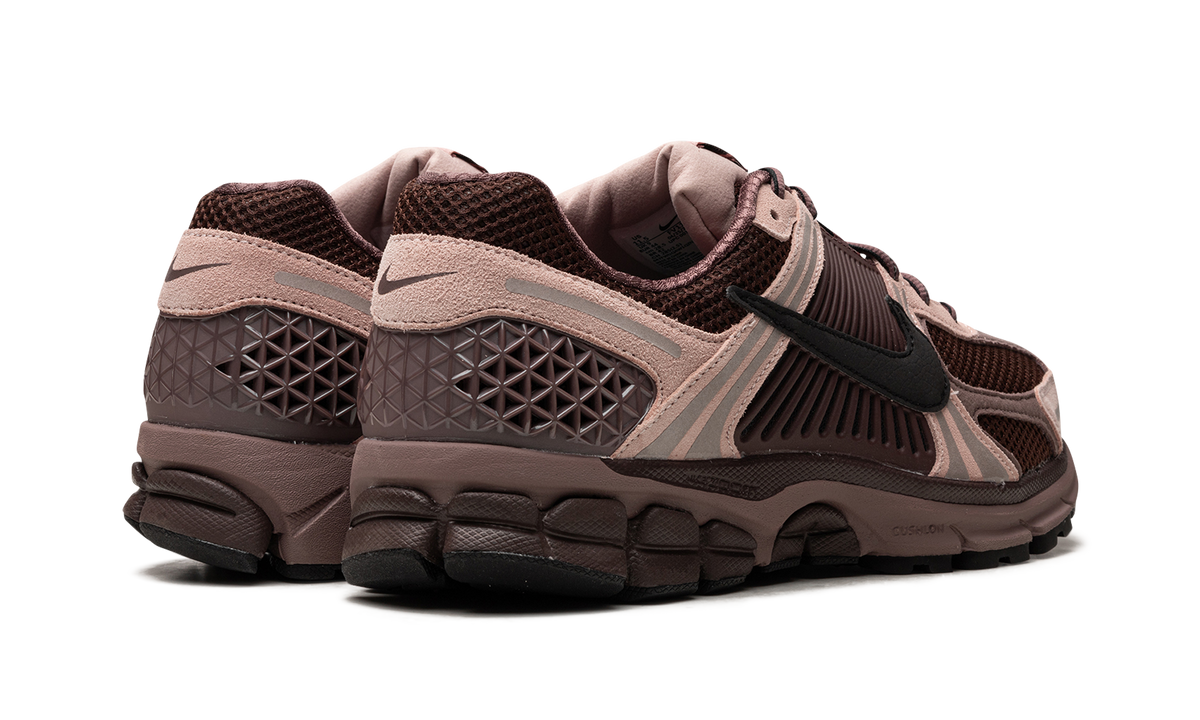 ZOOM VOMERO 5 WMNS "Plum Eclipse" FV1166 200