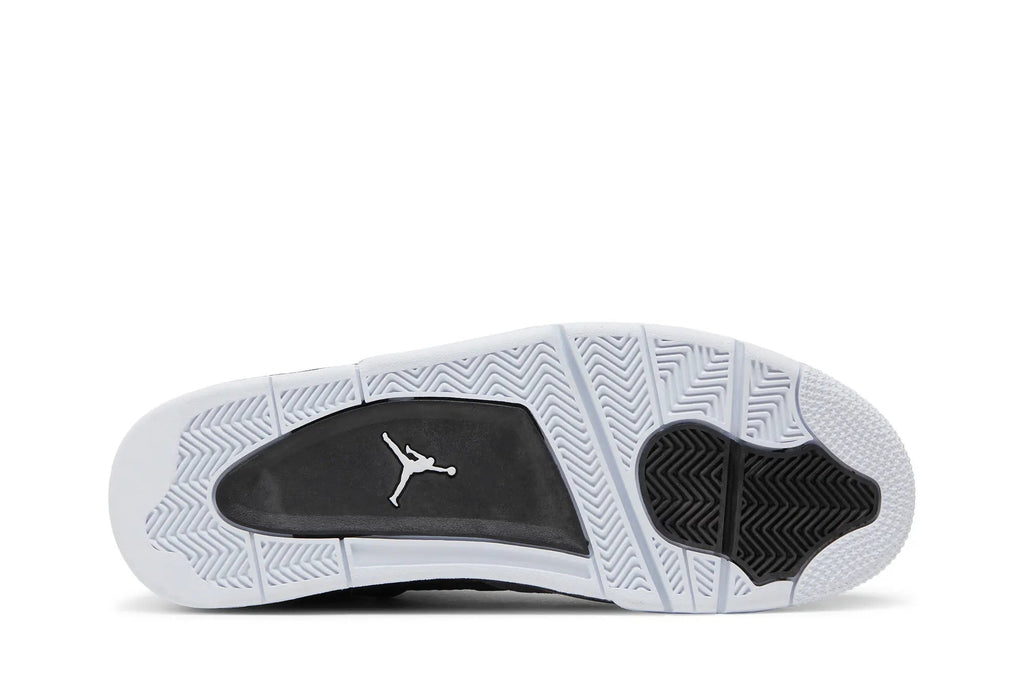 Jordan 4 Retro 'Fear' 2024 - Black Nubuck Heritage Sneaker