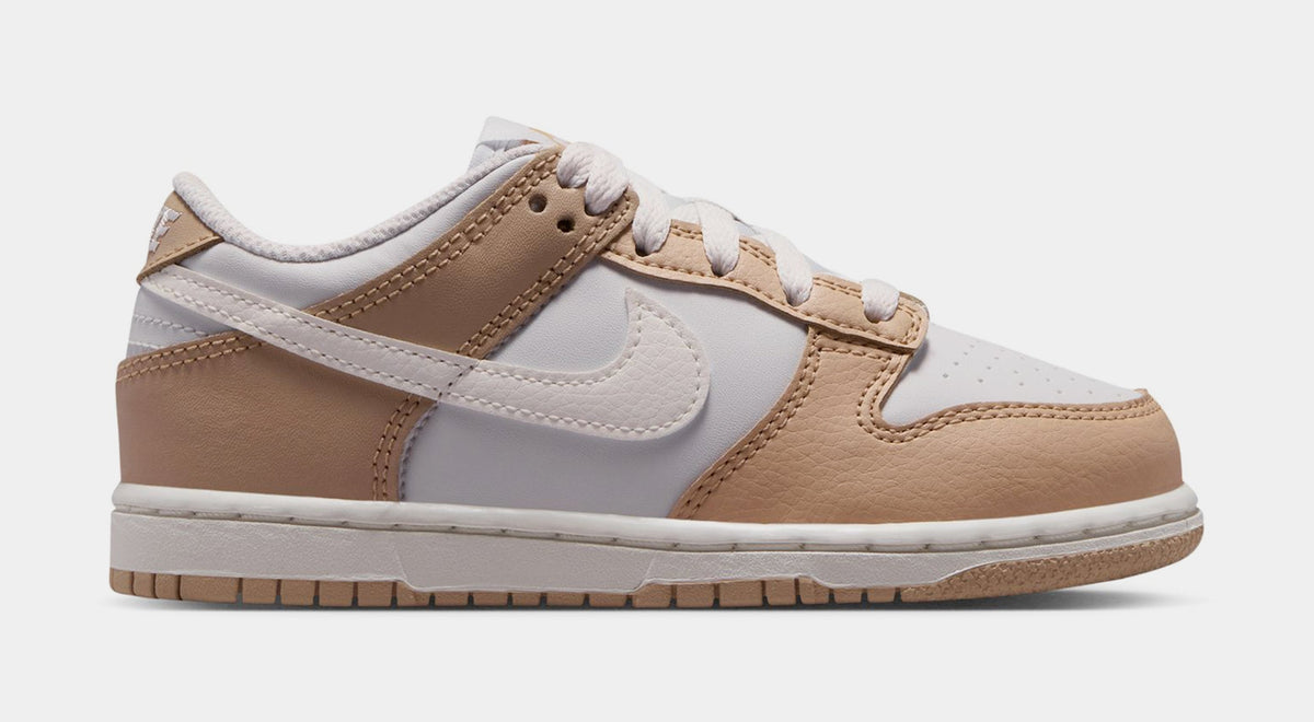 Dunk Low Preschool Lifestyle Shoes (Linen/Platinum Tint/Sail)