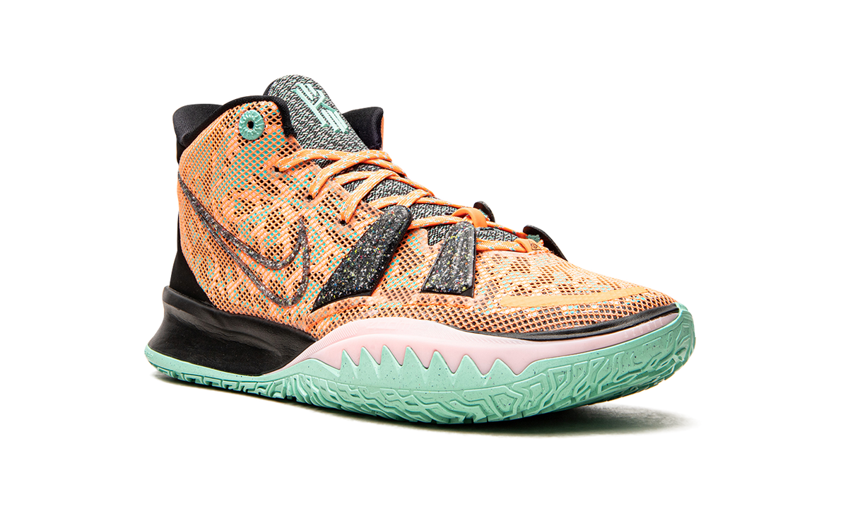 Kyrie 7 "Play For The Future" DD1447 800