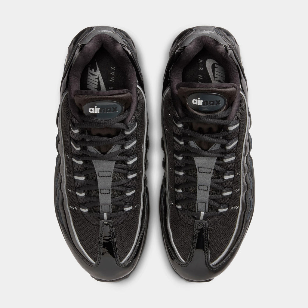 Air Max 95 Womens Running Shoes (Black/Reflect Silver/White/Metallic Silver)