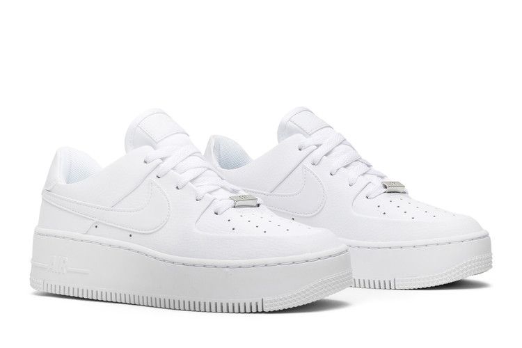 Nike Wmns Air Force 1 Sage Low 'Triple White'