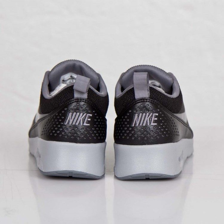 Nike Wmns Air Max Thea — Black/Cool Grey/Wolf Grey/Metallic Silver