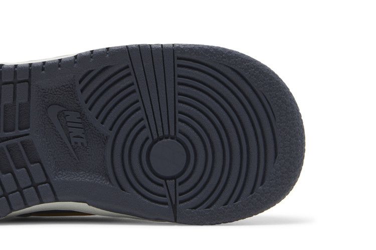 Nike Dunk Low SE Copper Swoosh (TD)