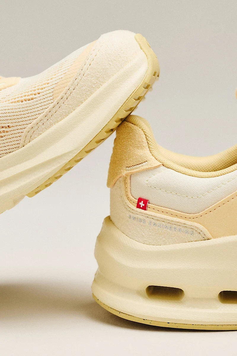Cloudnova Rift Sneakers