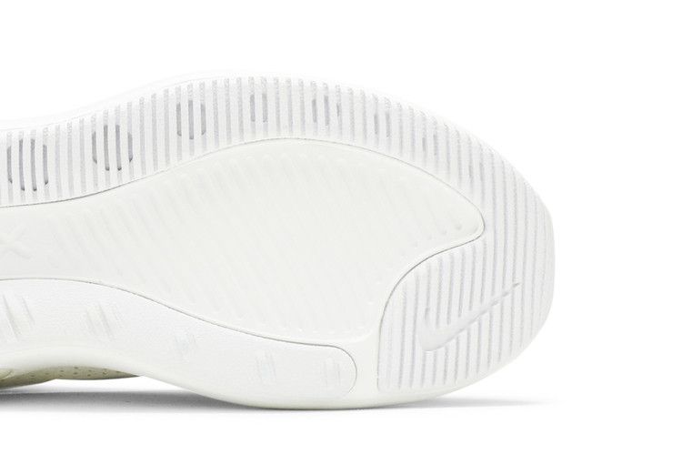 Nike Wmns Air Max Dia SE 'Metallic Silver'