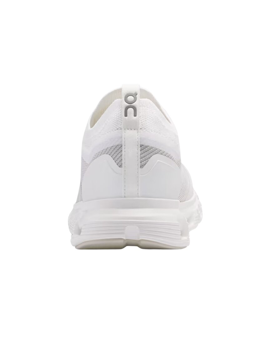 On Running Cloud 6 Versa Sneaker